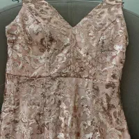 لباس مجلسی|لباس|پردیس, فاز ۴|دیوار