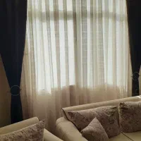 دو عدد پرده پذیرایی شاین داربا دستک پرده و...|پرده، رانر، رومیزی|مشهد, توس (بلوار توس)|دیوار