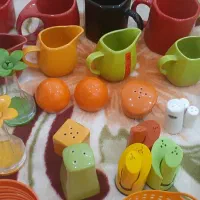 ماگ‌، ظرف، و گلدون رنگی|صنایع دستی و سایر لوازم تزئینی|رشت, پاستوریزه|دیوار