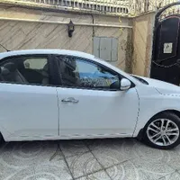 سراتو۲۰۰۰ اتوماتیک مدل ۹۵ بسیار کم کارکرد