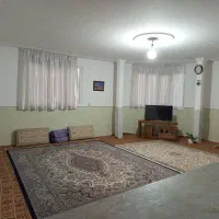 منزل مسکونی دوخواب موقعیت و دسترسی کامل|اجارهٔ خانه و ویلا|قم, قلعه کامکار|دیوار