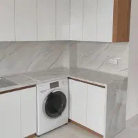 نصاب و سازنده کابینت و کمددیواری.