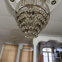 لوستر بزرگ و بسیار شیک