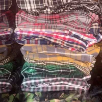 پافر اسپرت و مانتو|لباس|رشت, سیا اسطلخ|دیوار