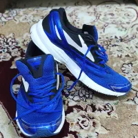 کتونی آبی کربنی بروکس سایز 44/5|کیف، کفش، کمربند|رشت, باهنر|دیوار