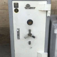 فروش گاوصندوق های کاوه خرم گنجبان حضوری آنلاین|ابزارآلات|تهران, امین حضور|دیوار