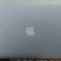 لپ تاپ مک بوک