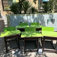 نیمکت و میز