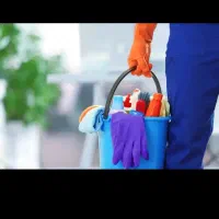 نیروی خدماتی آقا