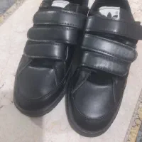 کفش کار یا کوهنوردی، کتانی سه چسب،بچه گونه