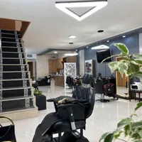 استخدام آرایشگر حرفه ای در سالن VIP|استخدام درمانی، زیبایی، بهداشتی|مشهد, تربیت|دیوار