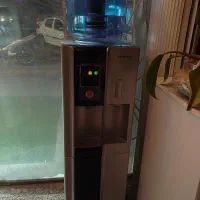 اب سرد و گرم کن سانیا با یخچال و فریزر ژاپنی
