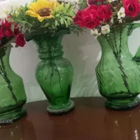 پارچ سبز قدیمی با گلدون