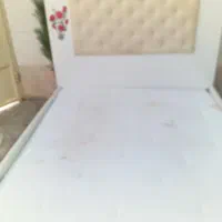 یک عددتشک دونفره باتخت