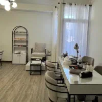 اجاره میز‌، ناخن،تخت مژه، صندلی رنگ و کراتین بافت|خدمات آرایشگری و زیبایی|کرج, فاز ۳ گوهردشت|دیوار