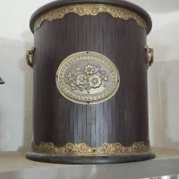 سطل آشغال چوبی