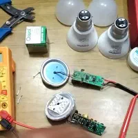 تعمیر لامپ کم مصرف،پنل روکارتوکار و لوازم روشنایی|لامپ و چراغ|تبریز, |دیوار