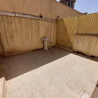 (( ۸۰ متر یک خواب راه جدا طبقه اول حیاط اختصاصی ))|اجارهٔ خانه و ویلا|اصفهان, هفتون|دیوار