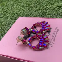 گوشواره جواهر مارک زارا در خد نو