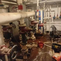 نصب پمپ آب لوله کشی تشخیص ترگیدکی لوله|خدمات پیشه و مهارت|تهران, صادقیه|دیوار