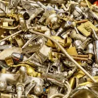 ضایعات مس برنز پروفیل... بالاترین قیمت تبریز|عمدهفروشی|تبریز, |دیوار