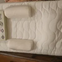 غلت گیر و تشک نوزاد به همراه بالشت فرم دهی