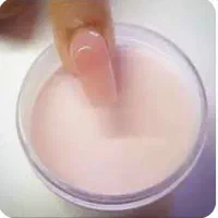 تعدادی لیکوئید و پودر کاشت ناخن زیر قیمت کاملا نو