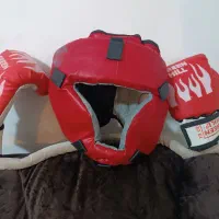 کلاه و دستکش بوکس