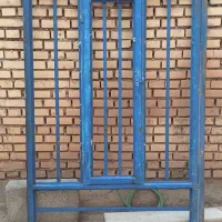 فرغون و پنجره