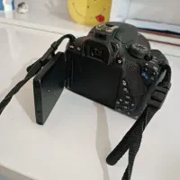 دوربین کنون 700d|دوربین عکاسی و فیلم‌برداری|شیراز, شهرک قمشه|دیوار