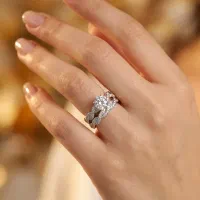 حلقه و پشت حلقه ی نقره