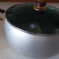 ۲ عدد قابلمه یکی نو کوچکتر کار کرده