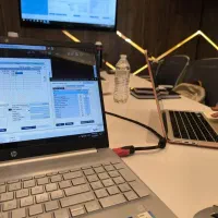 ترجمه تخصصی با کنترل کیفیت و بازبینی مرحله‌ای