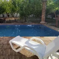 خونه باغ استخر دار مرکز شهر