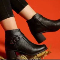 تولید و پخش کفش اسپرت،چکمه ، نیم بت|کیف، کفش، کمربند|تهران, حر|دیوار