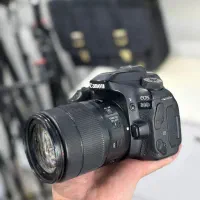 دوربین کنون 80D