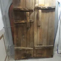 درب دو لنگه چوبی|کلکسیون اشیاء عتیقه|تیران, |دیوار
