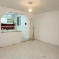 آپارتمان ۵۵متر طبقه اول کلا ۳واحد محله خوب