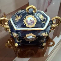 شکلات خوری طلاکوب ناپولی