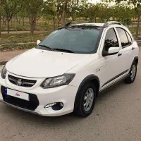 کوئیک بدون رنگ در حد صفر بدون نقطه