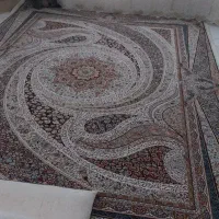 ۳ تا فرش  و دوتا کناره به قیمت ۴۵ میلیون