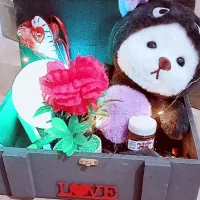 جعبه ولنتاین کادو داده شده ک نمخامش کاملا نو|اسباب‌بازی بچه|گنبد کاووس, |دیوار