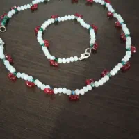 گردنبند و دستبند گیلاسی
