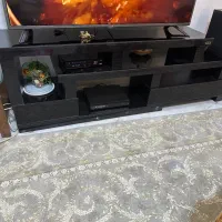 میز زیر تلویزیون