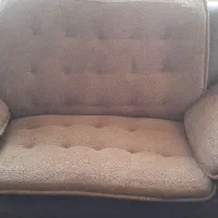 مبلمان چوبی و پارچه ای در حد نو