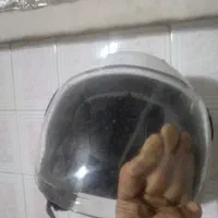 کلاه ایمنی در حد نو|دوچرخه، اسکیت، اسکوتر|رباط‌کریم, رباط‌کریم|دیوار