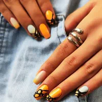 مرکز تخصصی کاشت ناخن