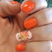 دستیار ناخن