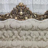 مبل استیل 9 نفره به همراه میز عسلی و ویترین