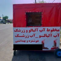 دکه سیار، فلافل، میوه، آب میوه